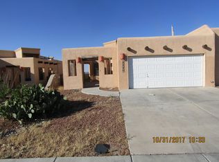 2220 Stone Pine Dr, Las Cruces, NM 88012