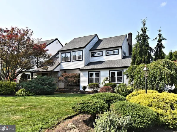 1601 Clark Dr, Yardley, PA 19067