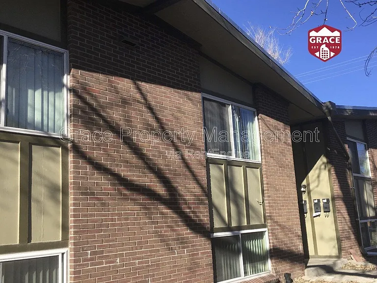 2900 Eliot Cir #4 — Photo 1