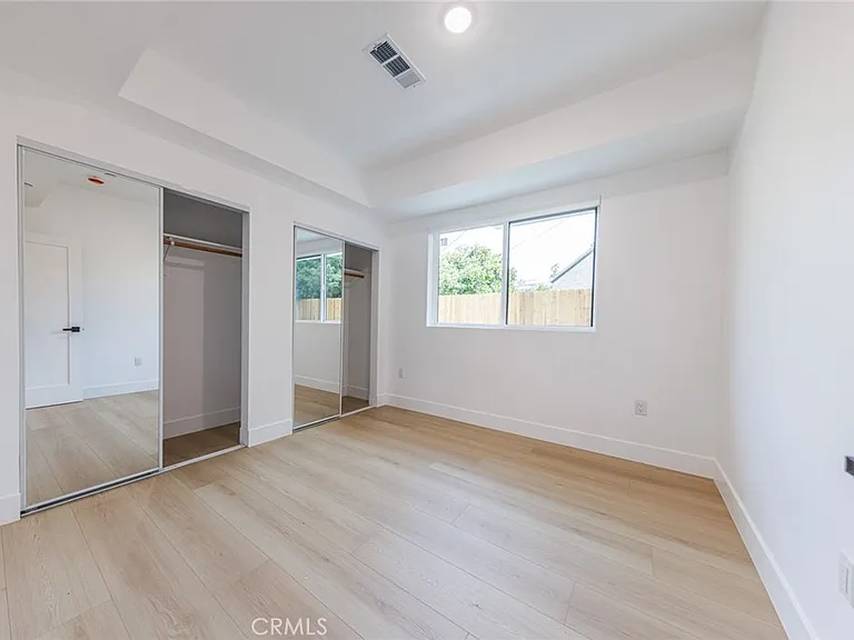 1065 S Corning St #C — Photo 13