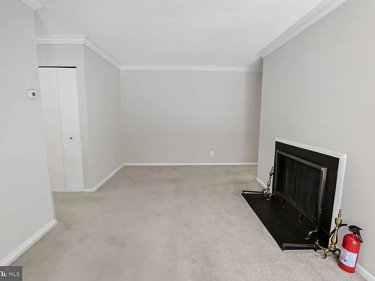 5915 Tamar Dr #11 — Photo 13