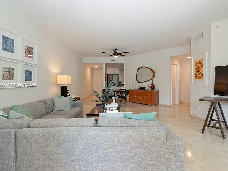 715 Crandon Blvd #306 — Photo 17