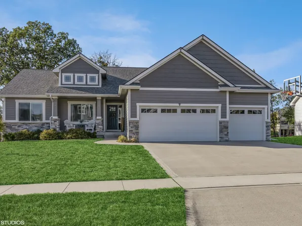 1613 Lyndale Dr, Polk City, IA 50226