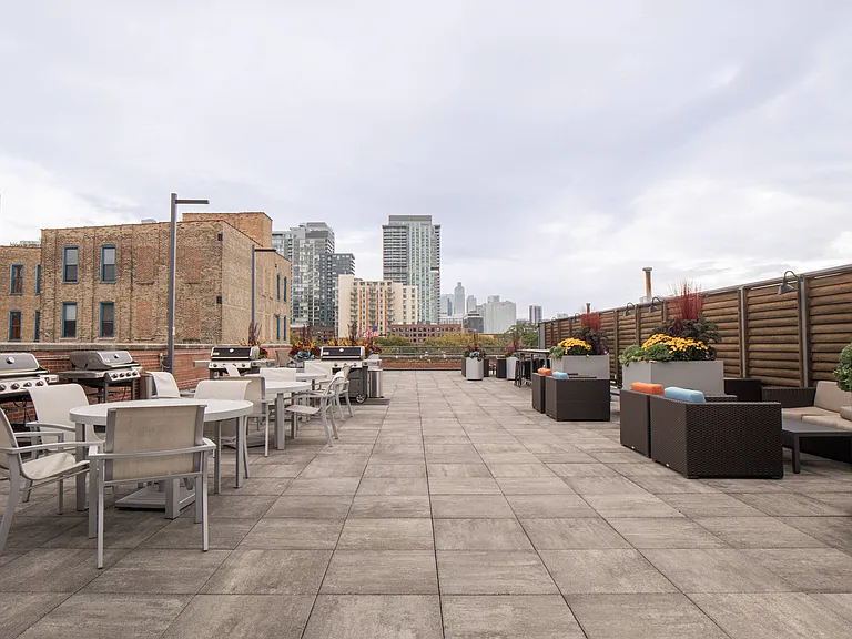 Cobbler Square Lofts — Photo 27
