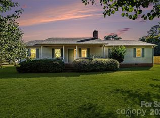 102 Roxie Ln, Belmont, NC 28012