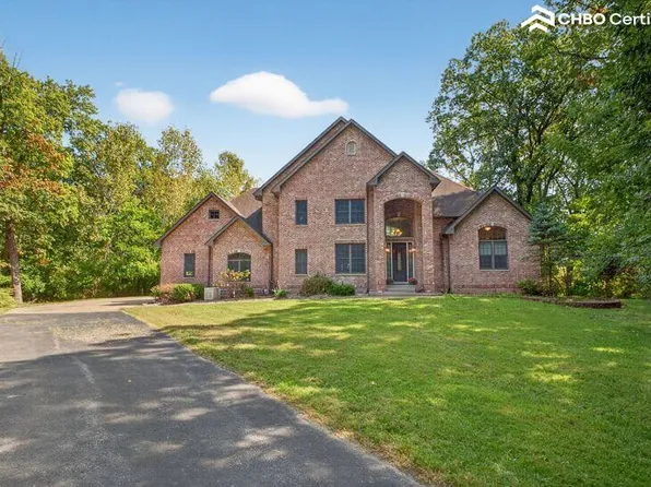 13631 Hobart St, Cedar Lake, IN 46303