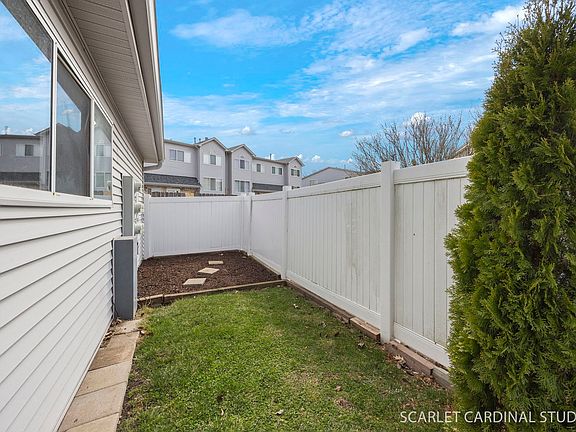 5th image of 291 Park Ridge Ln Unit A