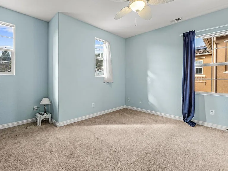 851 Antilla Way — Photo 23