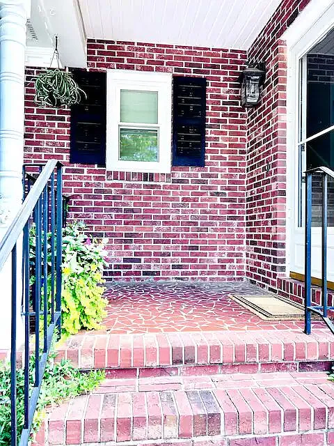 3 bed, 1656 sqft, $2,150 — Photo 3
