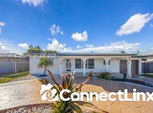 490 W 33rd Pl, Hialeah, FL 33012
