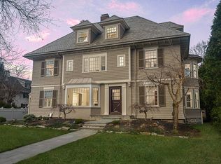 23 Yale St, Medford, MA 01890