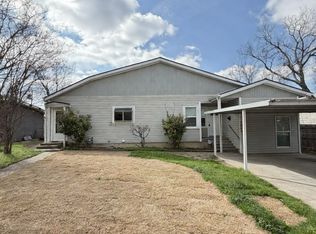 7459 Mohawk Ave, Fort Worth, TX 76116