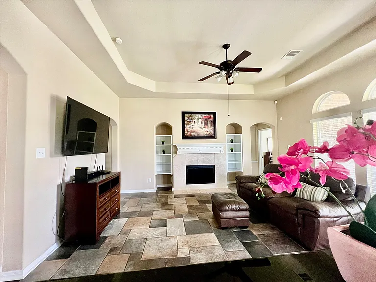 3443 Tuscania Ln — Photo 5