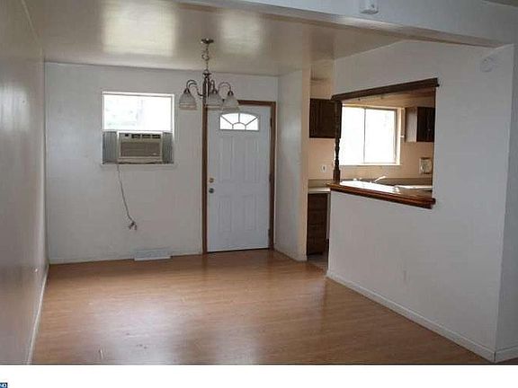 Upper dining area