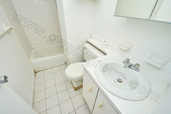 Rented by Genik Group Corp | media 20