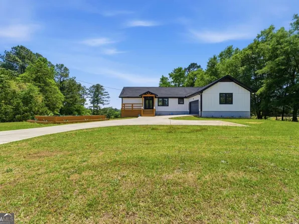 2835 White Ct NE, Conyers, GA 30012