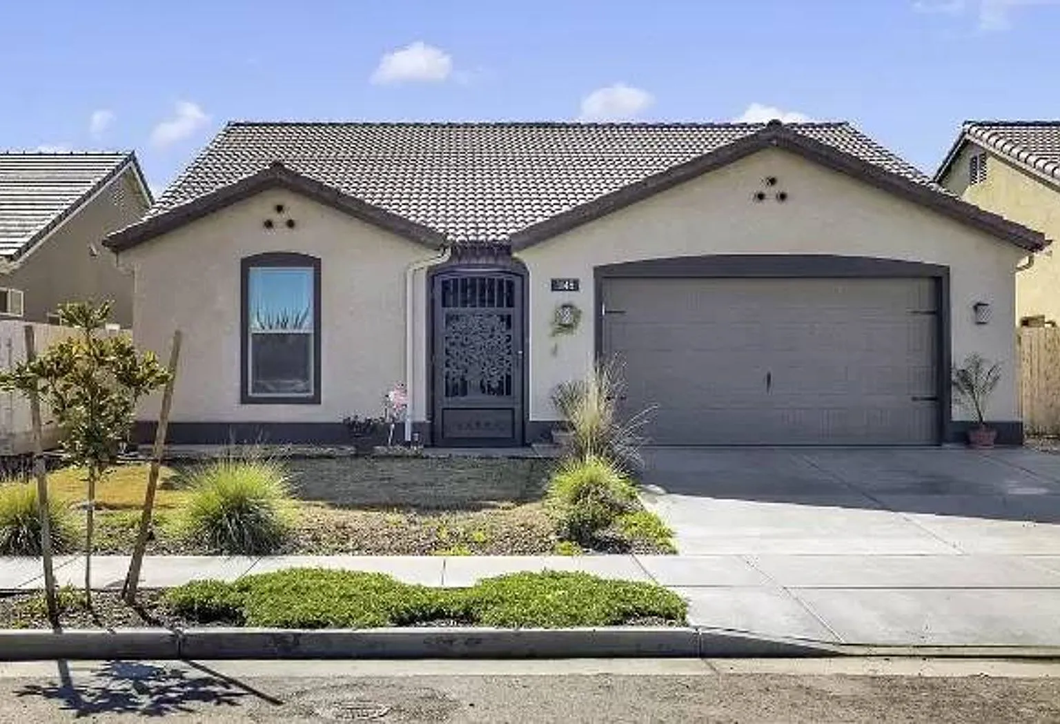 Home Fo Rent — Photo 1