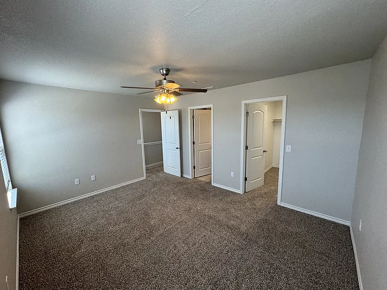 720 Westfield Blvd — Photo 18