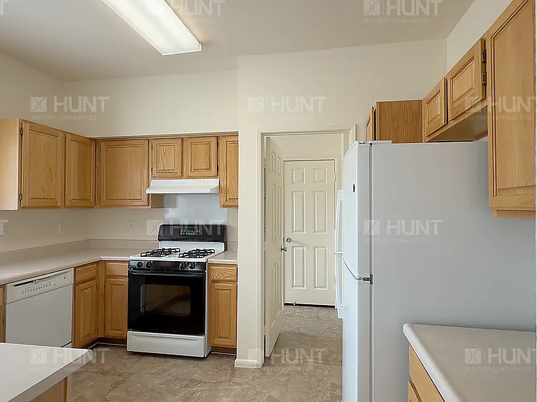 908A Mountain Laurel Cir SE — Photo 8