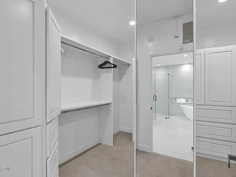 6834 E Belmont Cir — Photo 28