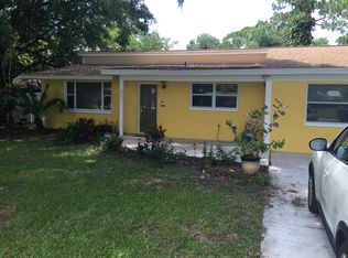 217 SW 6th Ave, Ruskin, FL 33570