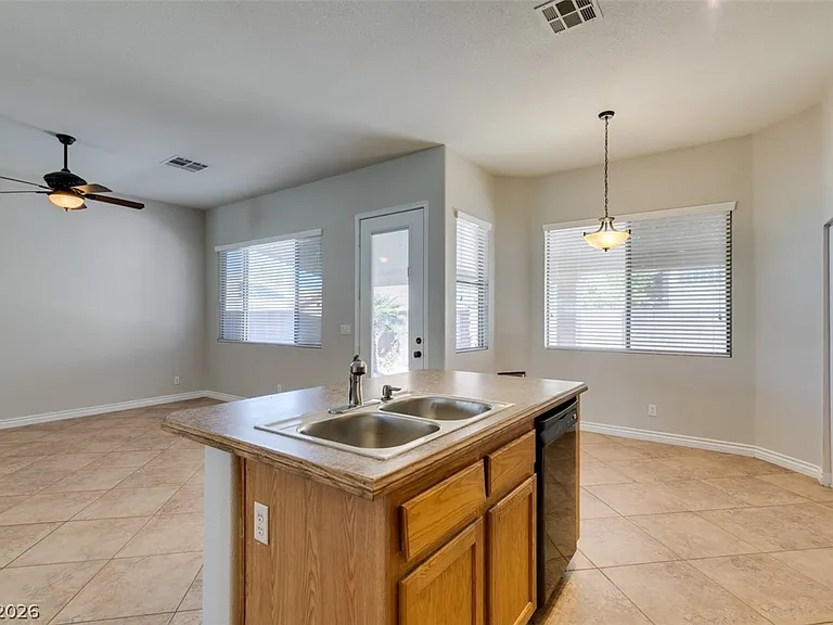 1404 Pullman Pointe Ct — Photo 27