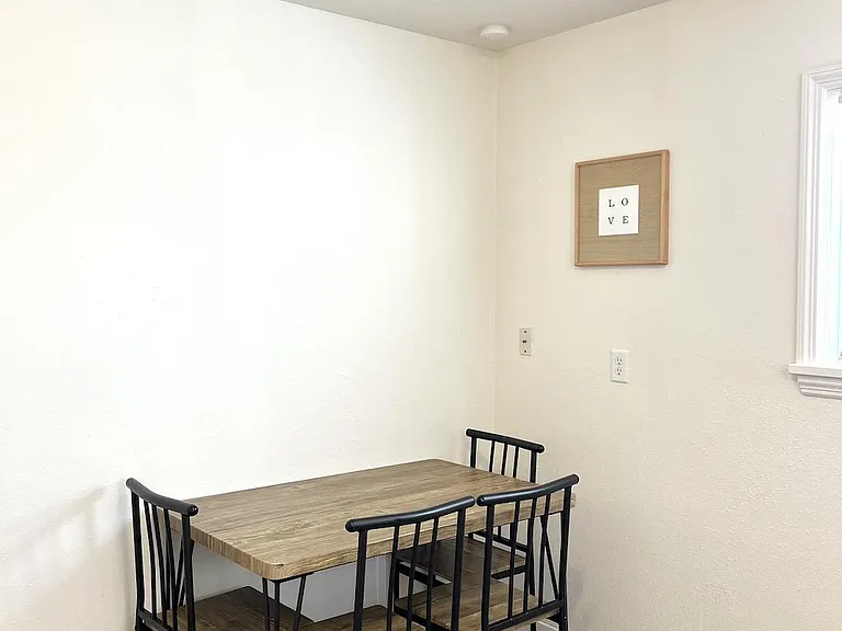 620 27th St N #620 — Photo 11