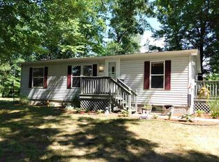 1482 W New Pine Trl, Sanford, MI 48657