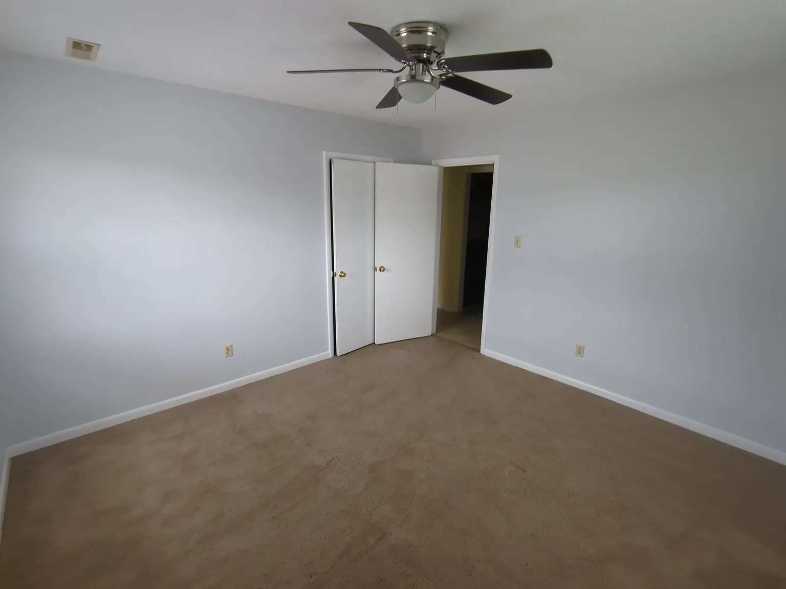 2 bed, 775 sqft, $945 — Photo 3