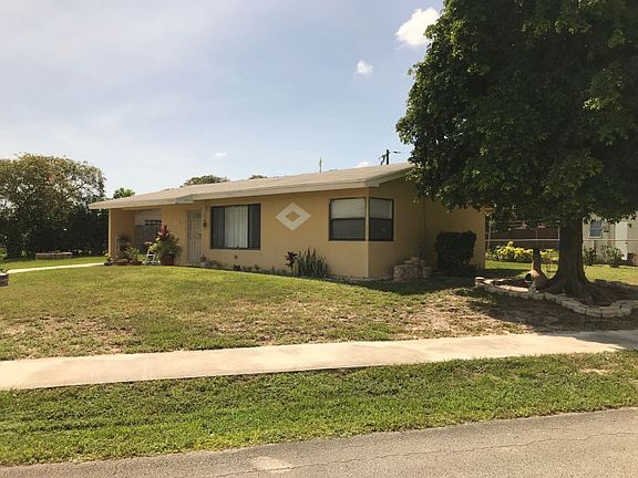 3rd image of 2146 SW 13th St
