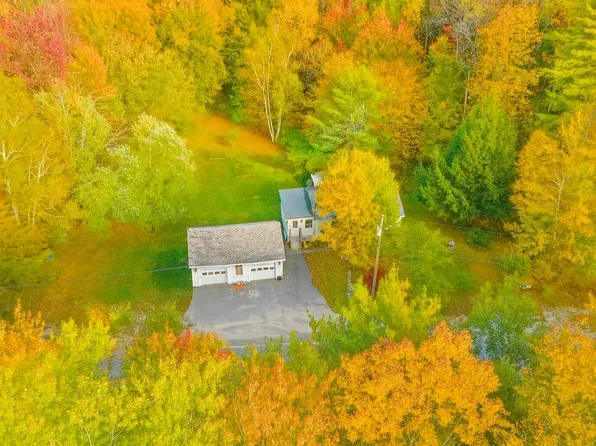 157 Belgrade Road, Manchester, ME 04351