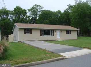 514 E Madison St, Greencastle, PA 17225
