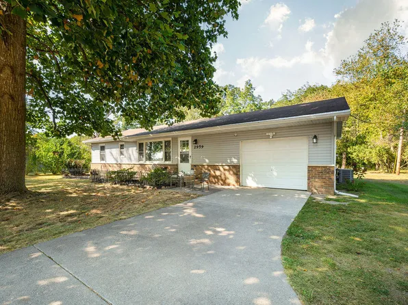 2959 Hoyt St, Niles, MI 49120