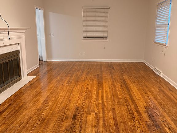 4th image of 917 Onslow Dr
