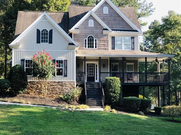 28 Meadows Ct, Dawsonville, GA 30534