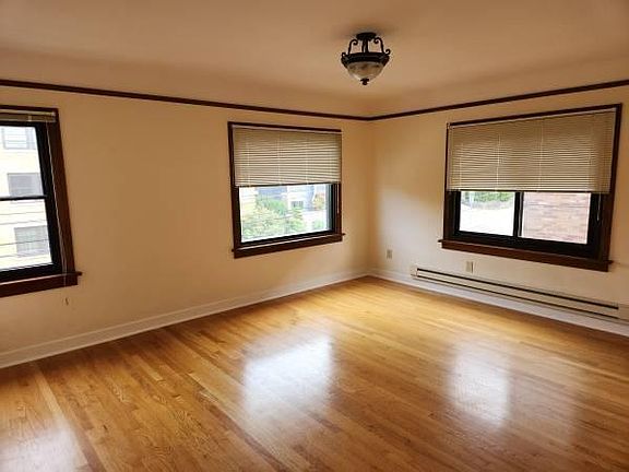 2nd image of 2317 10th Ave E APT 201
