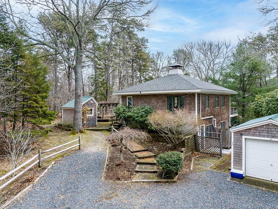1st image of 88 Cottontail Road