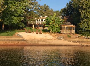 785 Kemp Rd, Mooresville, NC 28117