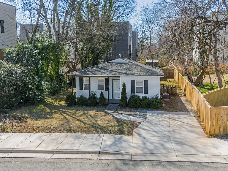 518 Parkwood Ave — Photo 17