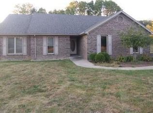 7469 Saddlebrook Ct, Greenville, IN