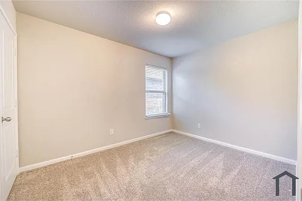 3939 McDonough Way — Photo 8