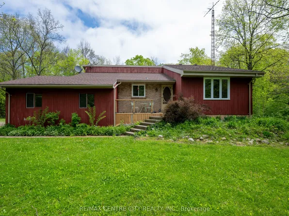 26046 Kerwood Rd, Adelaide Metcalfe, ON N7G 3H5