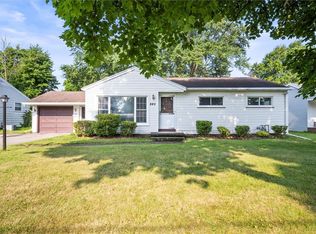 285 Biscayne Dr, Rochester, NY 14612