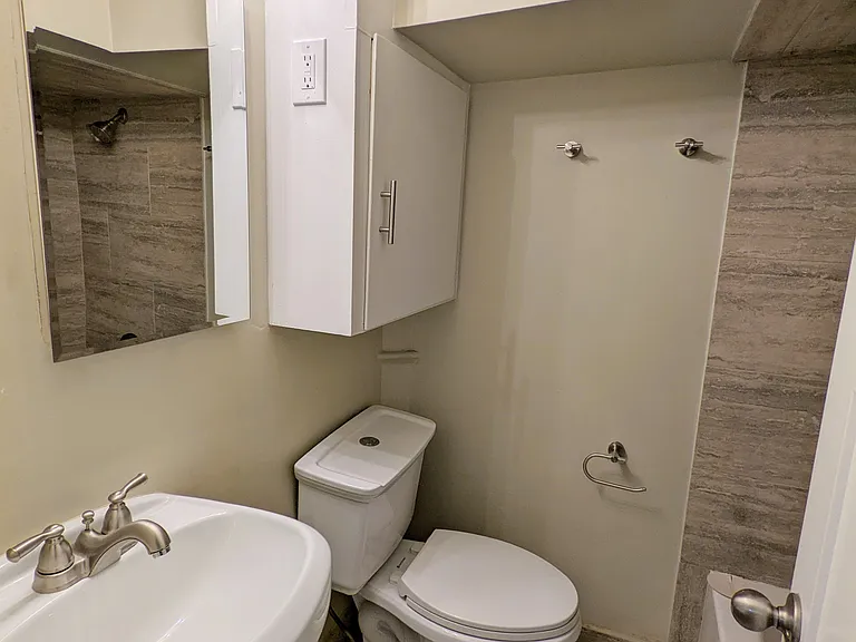 Bathroom (shower with tub on right)