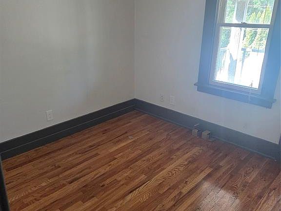 5th image of 2373 Lincoln Rd #2371
