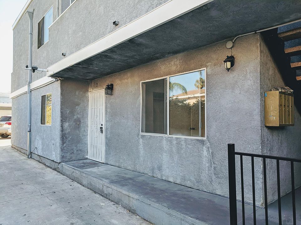 2nd image of 247 W 12th St APT 2