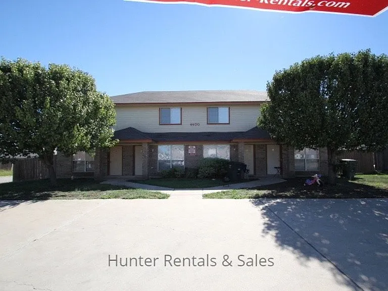 4400A Deek Dr — Photo 3