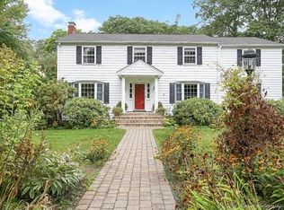 9 Marie Dr, Andover, MA 01810