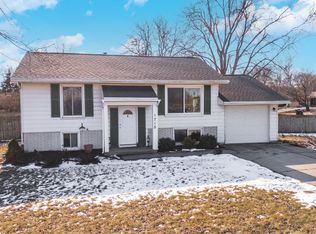 1715 W College Ave, Normal, IL 61761