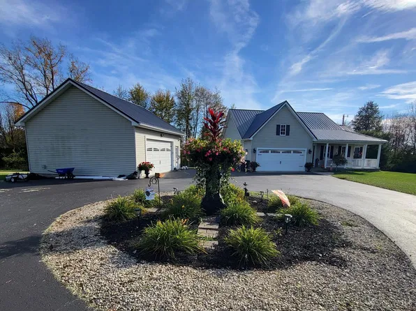6220 Panhandle Rd, Hillsboro, OH 45133